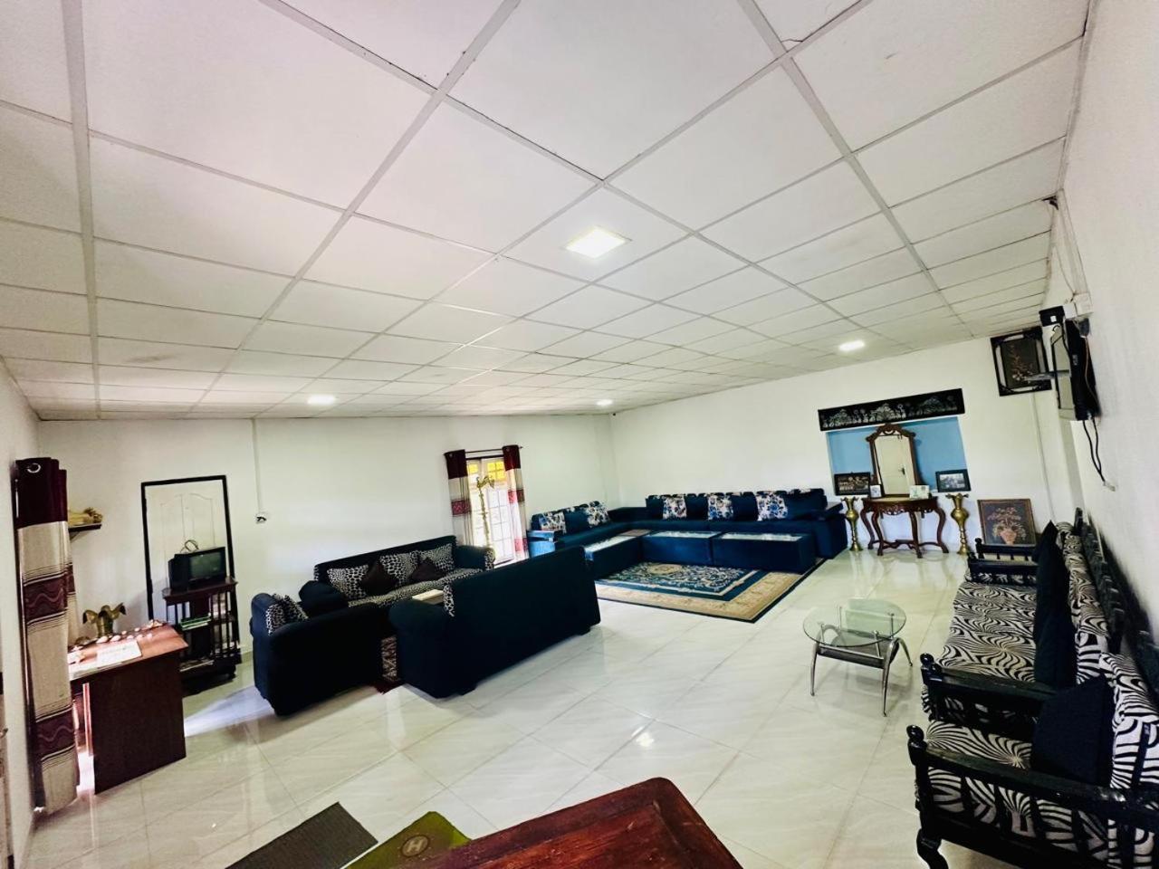 Silver Meir Bungalow Нувара Елия Екстериор снимка
