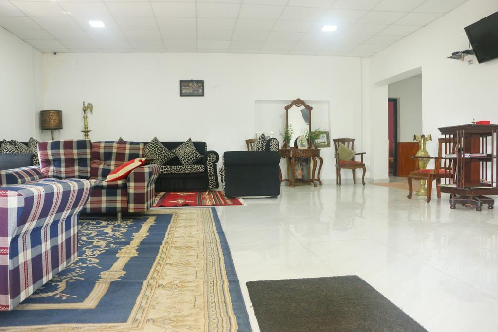 Silver Meir Bungalow Нувара Елия Екстериор снимка